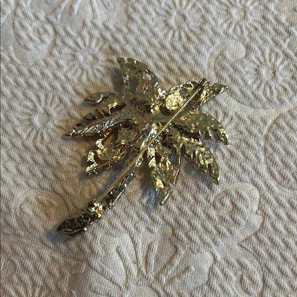Gold and Green Palm Tree Brooch - Picture 3 of 3